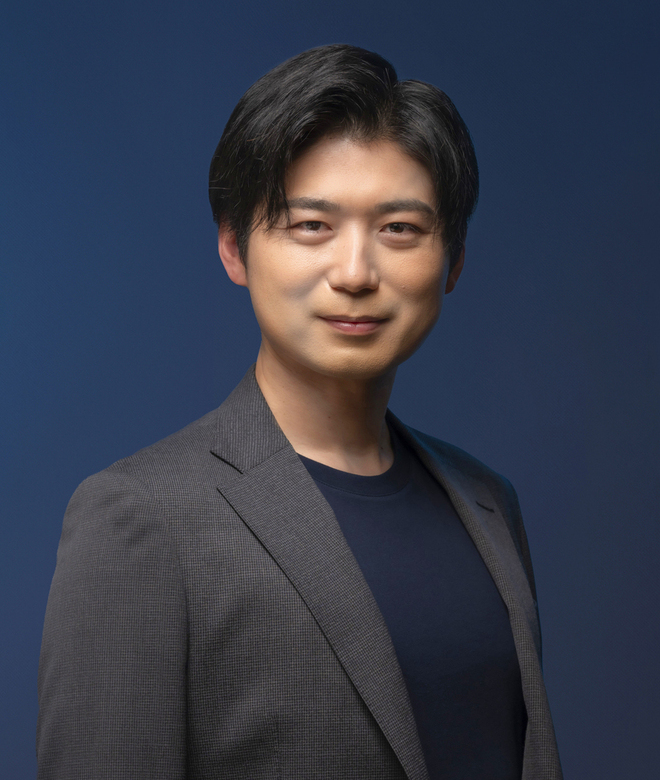 石郷岡 一平の写真